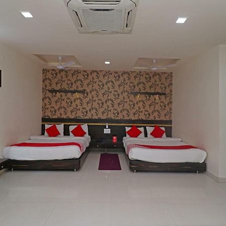 Hotel Oyo 29012 Gayatri Palace Durg Zewnętrze zdjęcie